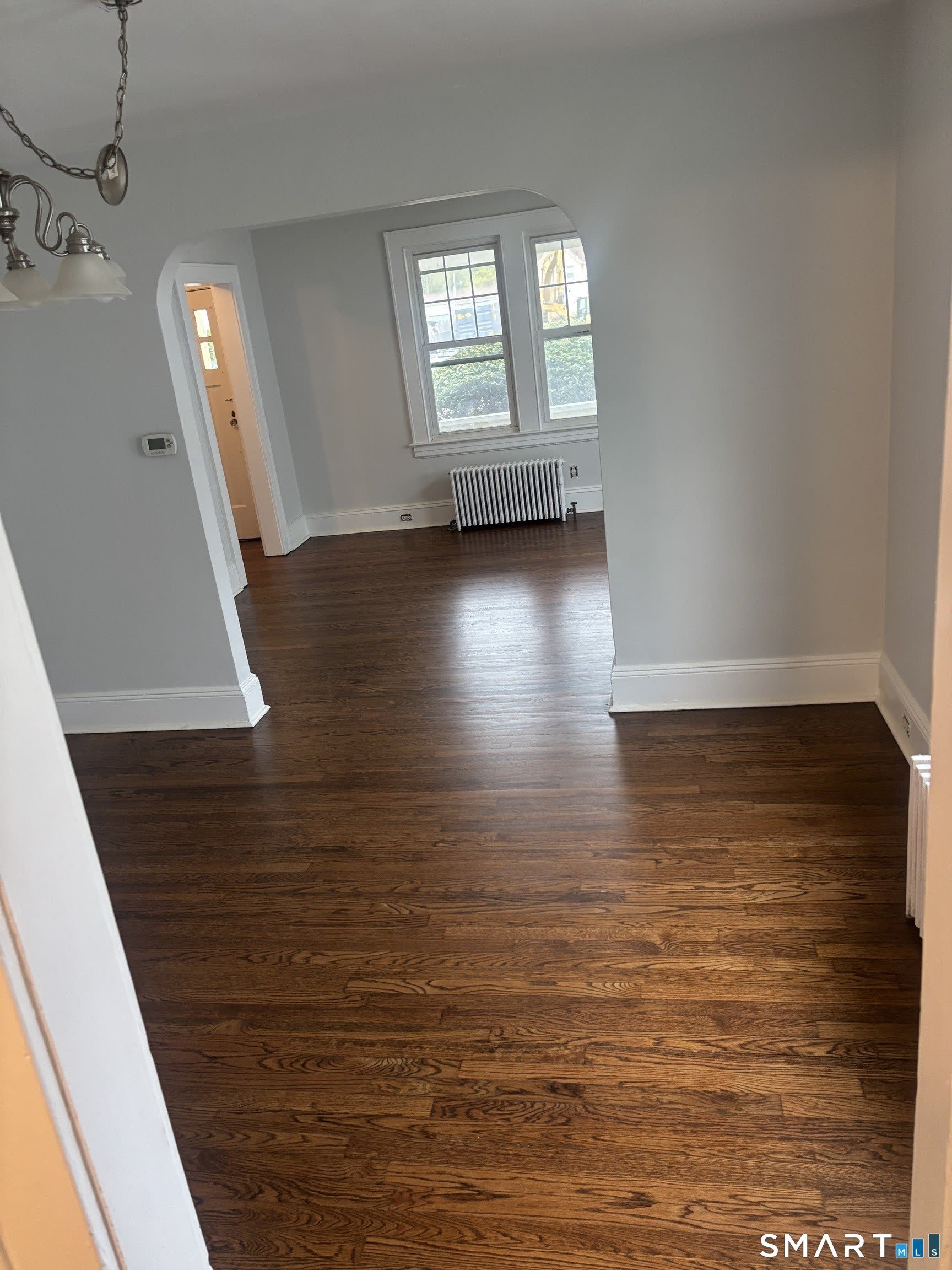 1095 Hillside Avenue – photo 2
