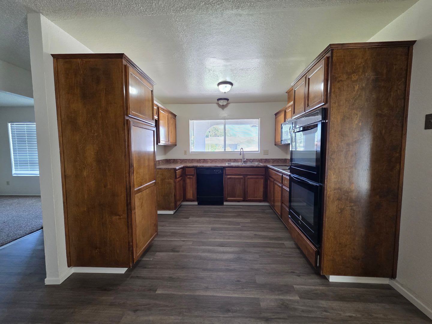 7217 Cranbrook Ave. – photo 4