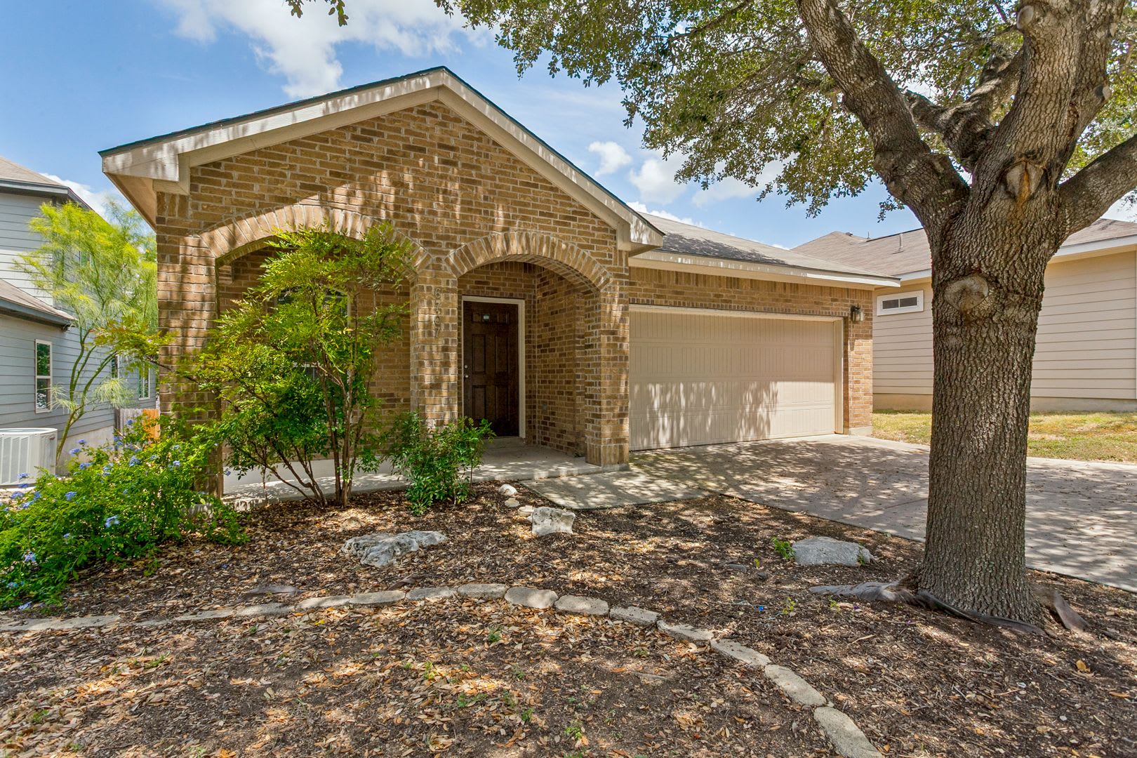 3 Bedroom Home – photo 2