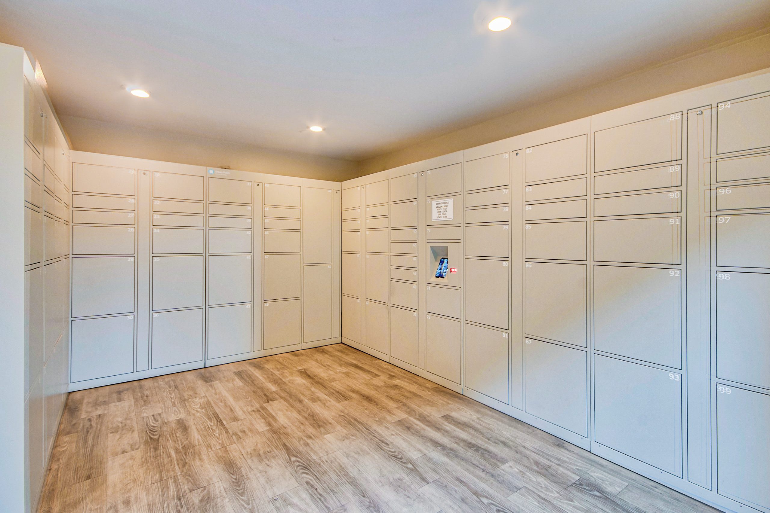 4528 South Avalon Boulevard – photo 4