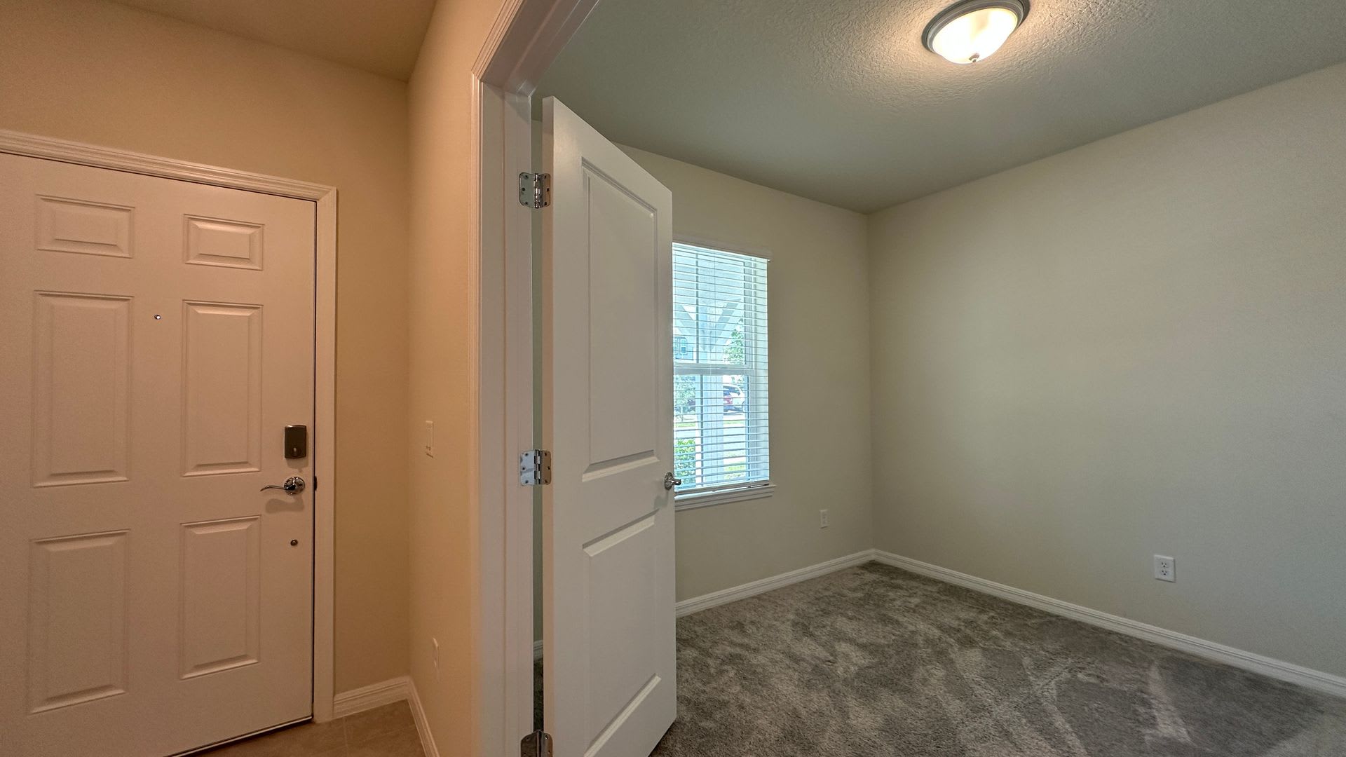 Move-In Ready 3 Bedroom + Office in Desirable Winding Meadows – photo 4