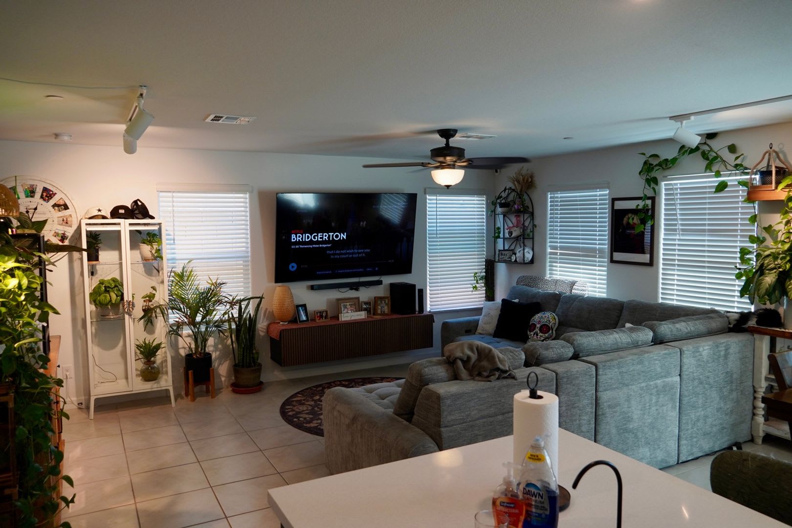 Charming 3BR Townhome in Henderson – photo 2