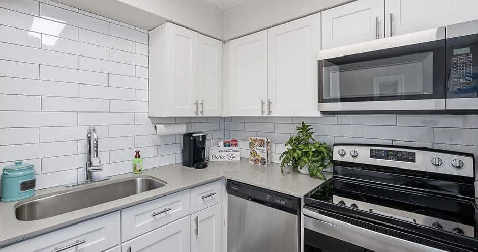 Westmount At Downtown Tempe Apartments – photo 1