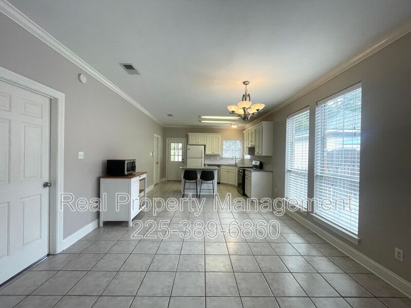 5630 Arialo Dr – photo 5