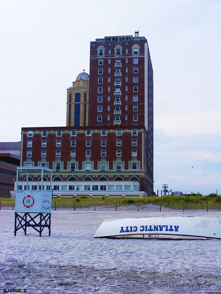 2721 BOARDWALK 321 – photo 1