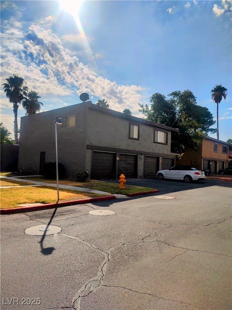 4614 GRAND Drive – photo 1