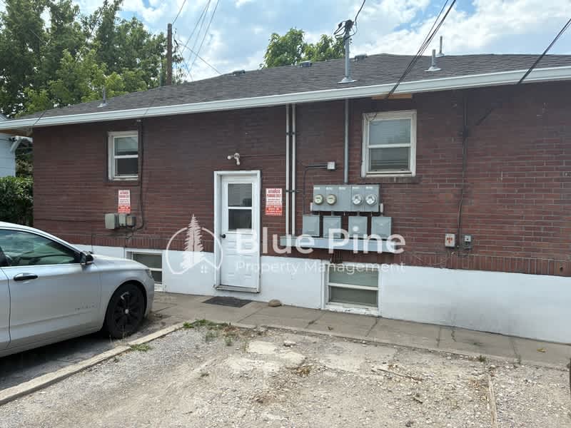 1414 North Garfield Avenue – photo 1