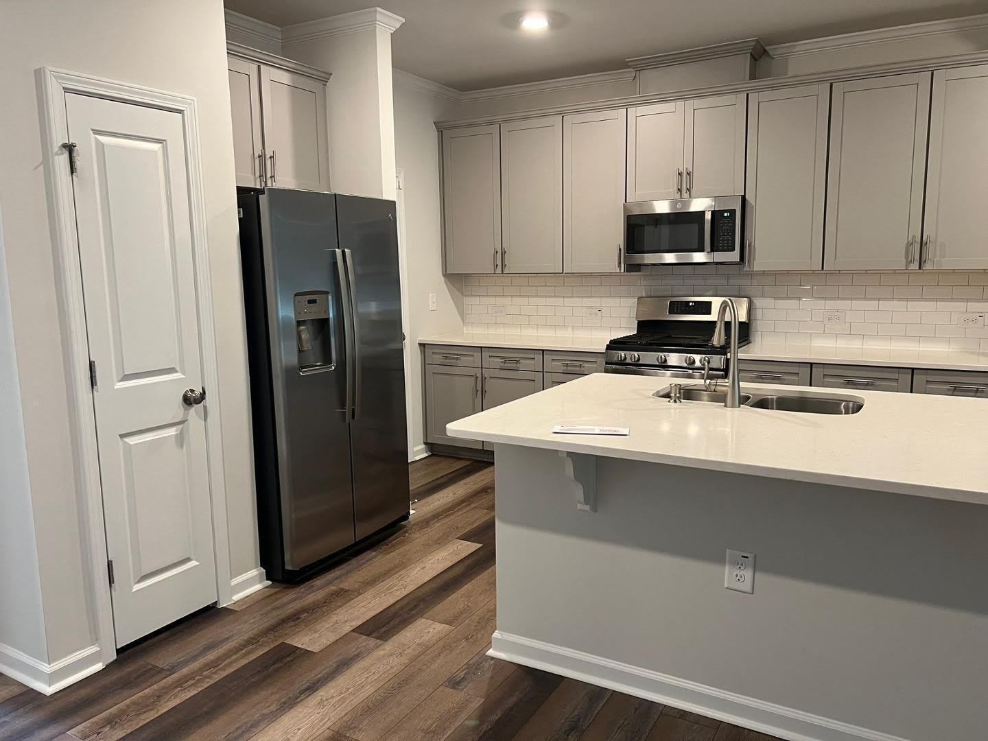 5046 Tura Street – photo 5