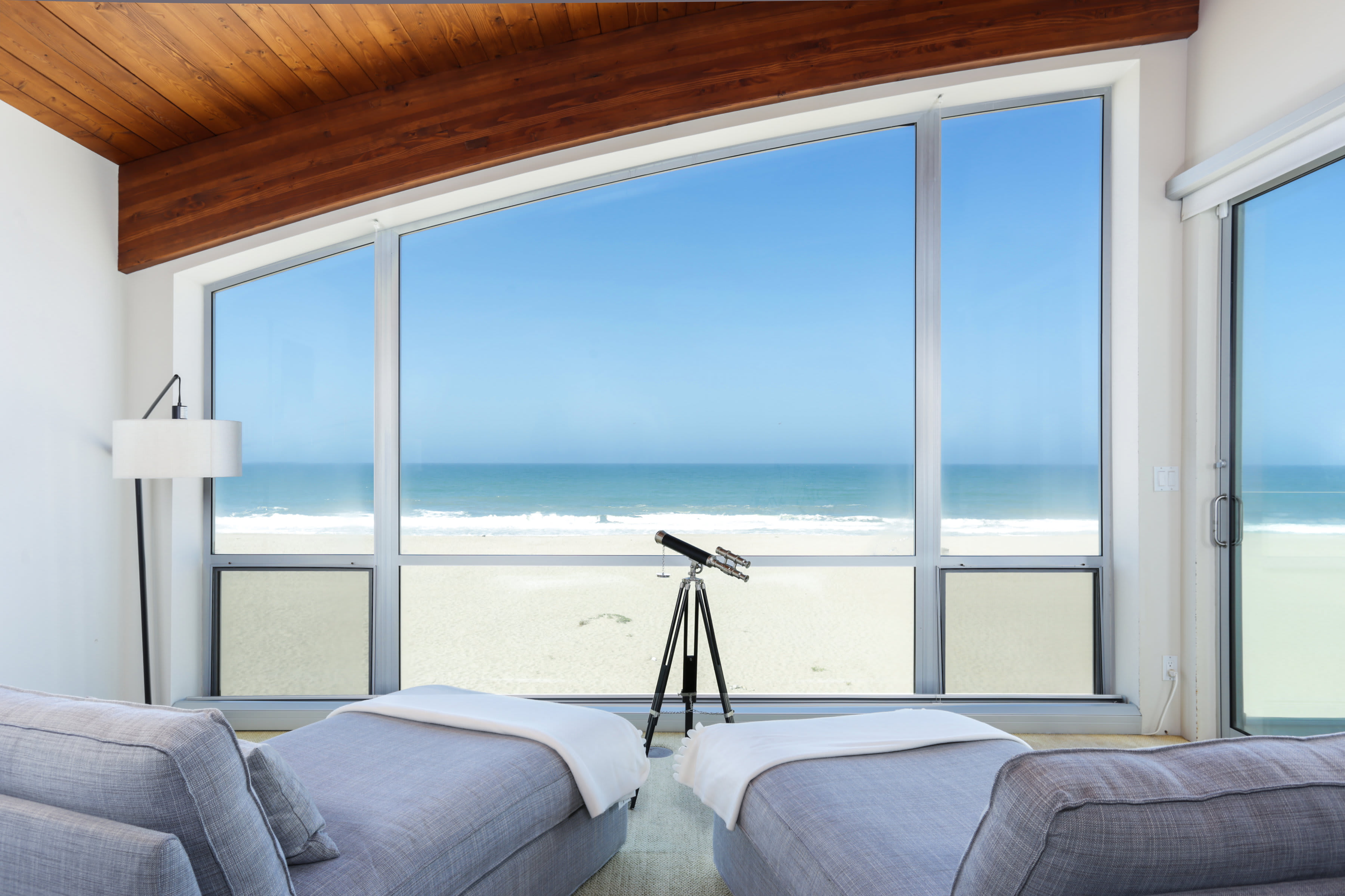 1013 Mandalay Beach Rd – photo 2