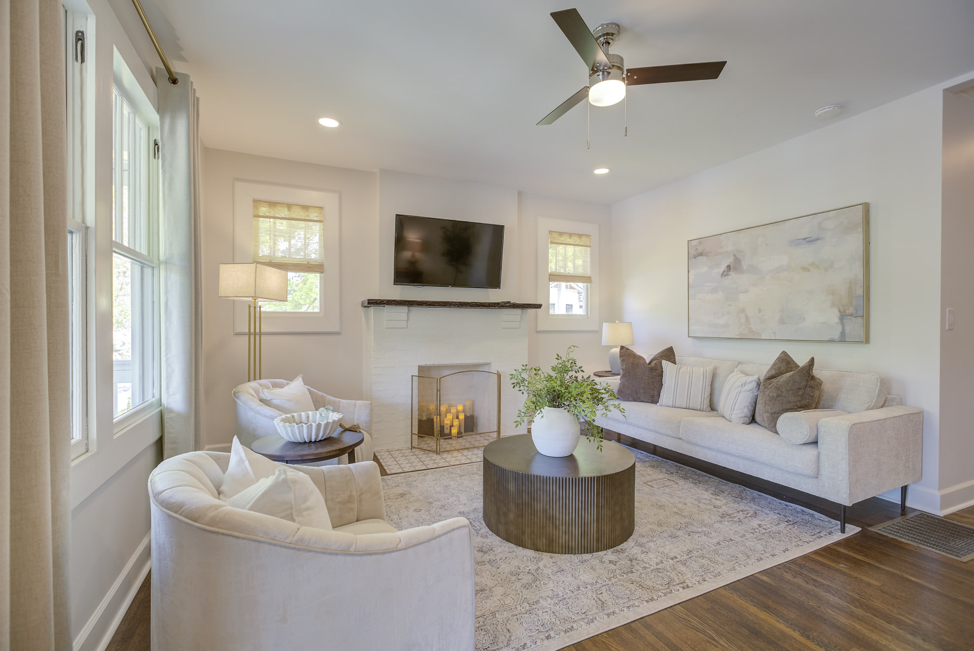 1613 South Mint Street – photo 2