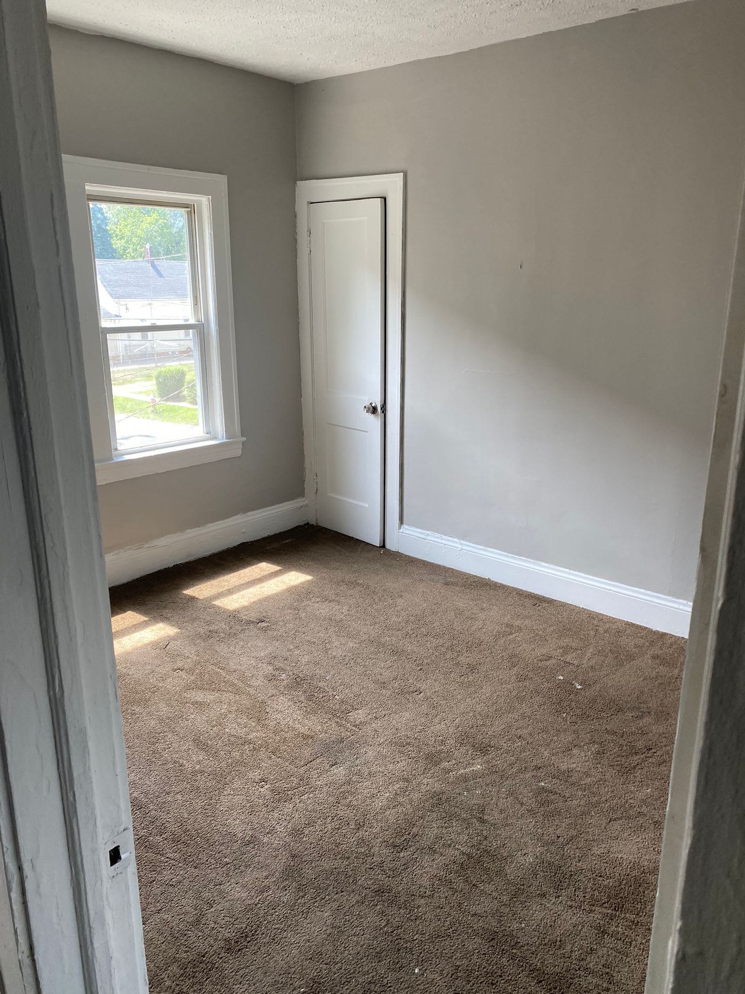 2863 East 112th StreetUnit 10 – photo 1