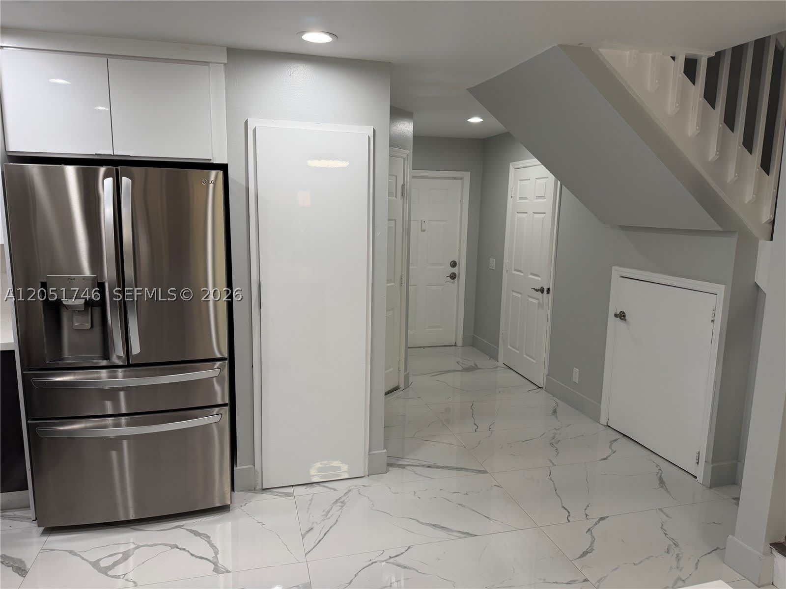 774 NW 42nd Pl – photo 4