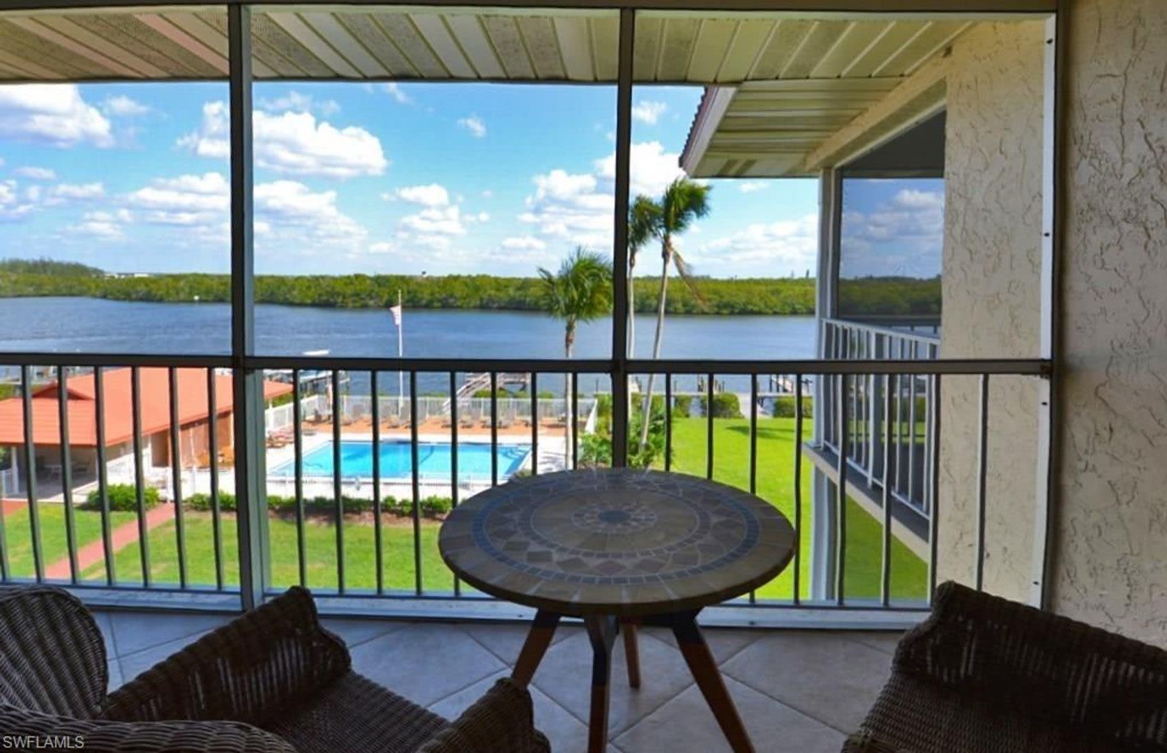 Mariner's Cove 2/2 Condo (Fully Furnished) -- Monthly Rental Now Available – photo 1