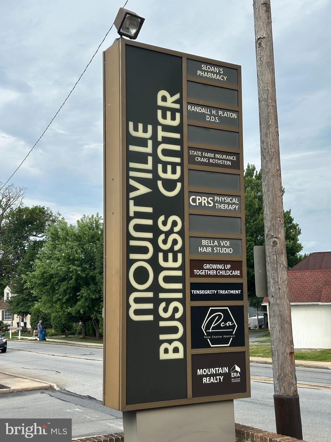 2 COLLEGE Avenue – photo 2