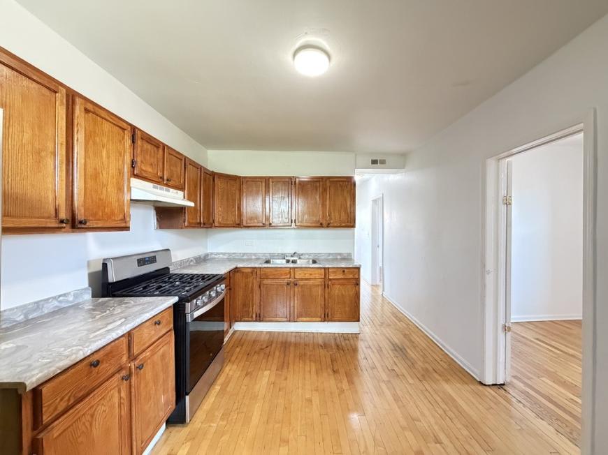 4249 Haddon – photo 3