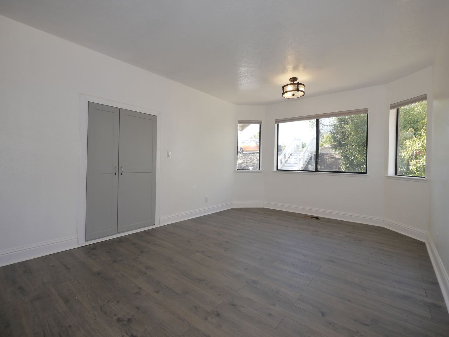 New paint, floors and appliances for a new look at 2503 Hogan Ct. in Valley Springs – photo 5