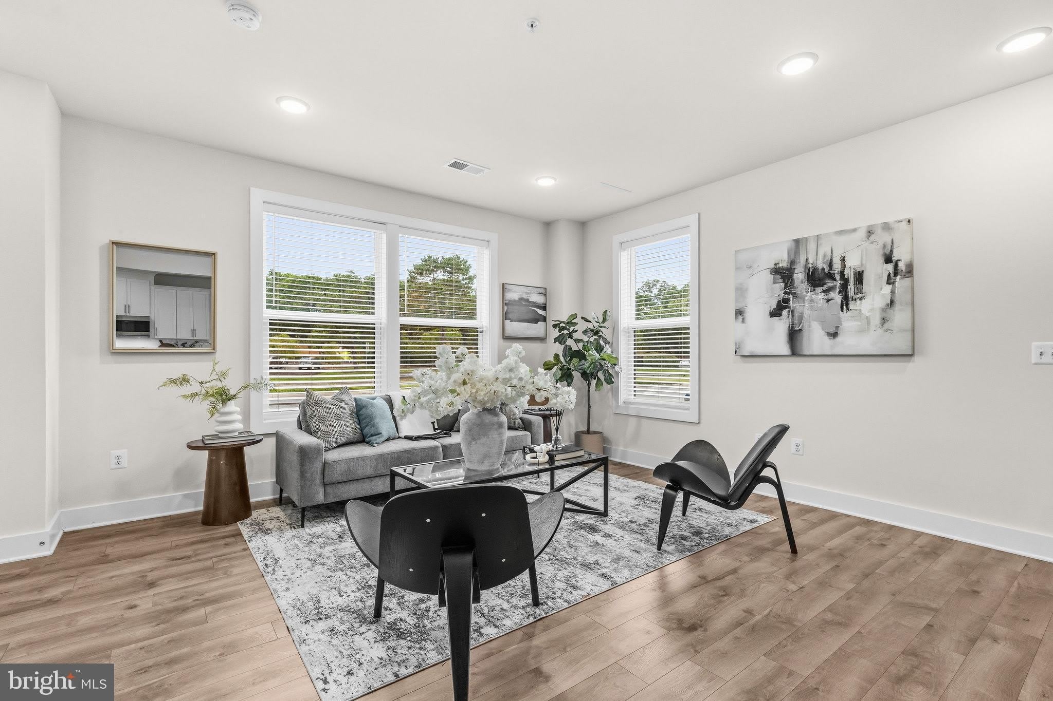 238 VAN BUREN Street – photo 4
