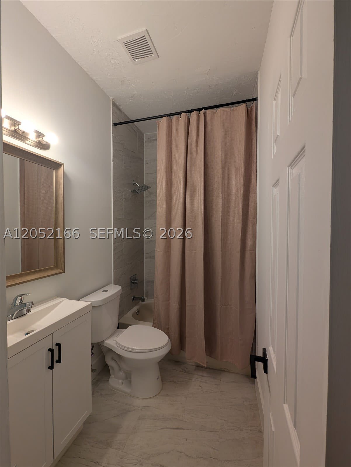 130 NW 85th St – photo 5