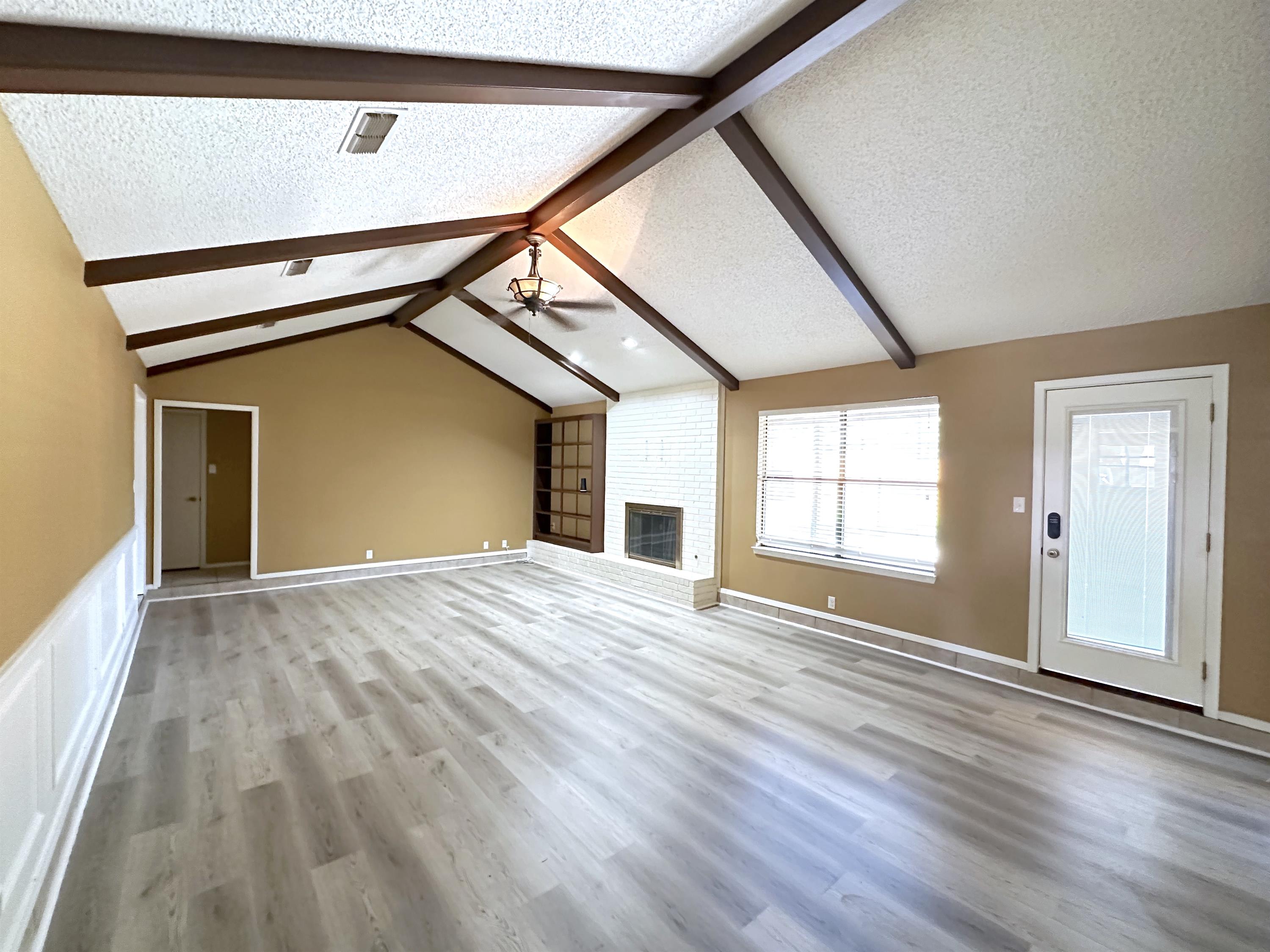4107 Angelina Drive – photo 2