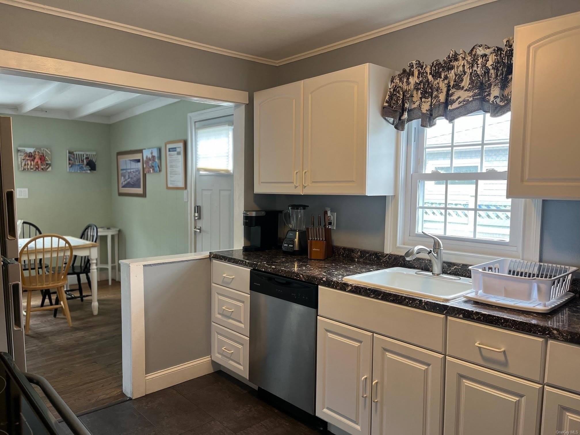 804 Evergreen Walk – photo 5