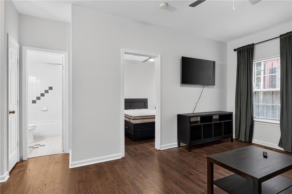 1021 Ada Avenue NW – photo 3