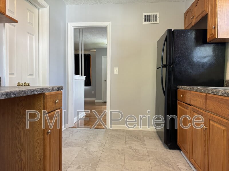 5716 Davey Street – photo 5