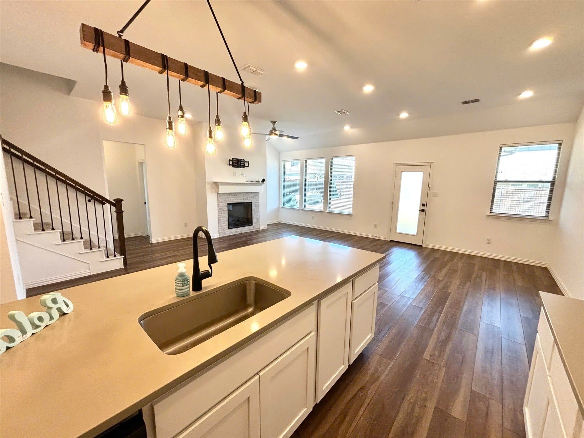 512 Virginia Way – photo 5