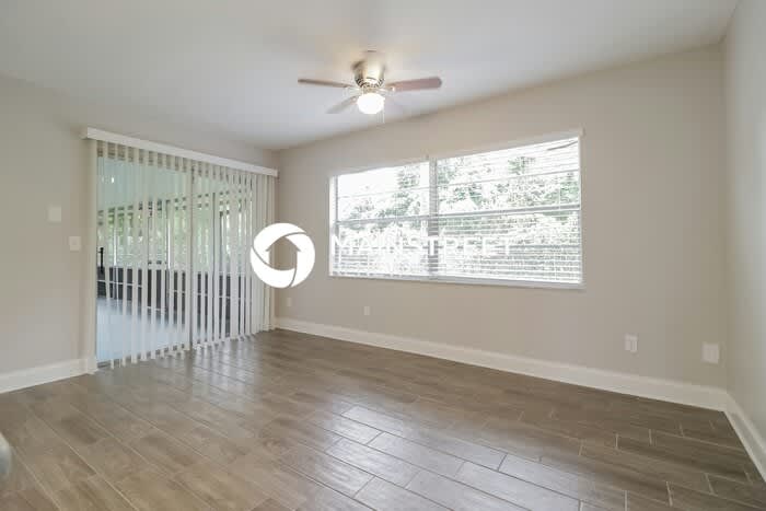44 Plover Avenue – photo 2