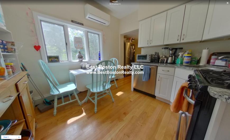 942 Broadway – photo 2