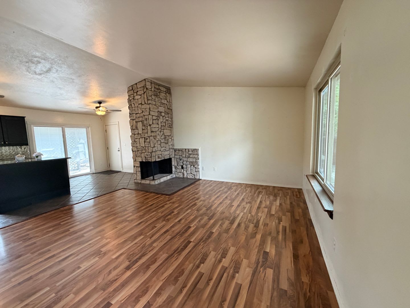 Sunlit Aurora Ranch Near Quincy Reservoir with Fully Finished Basement – photo 3