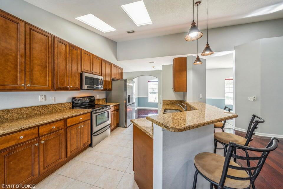 5493 Northwest Evanston Avenue – photo 3