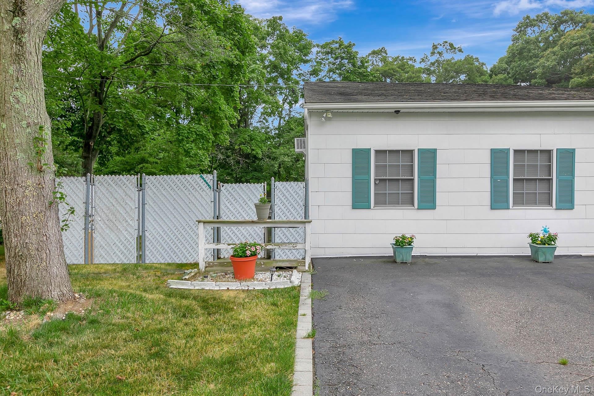 4 Brooktree Court – photo 3