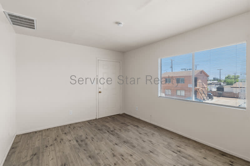 2222 E Pueblo Ave – photo 3