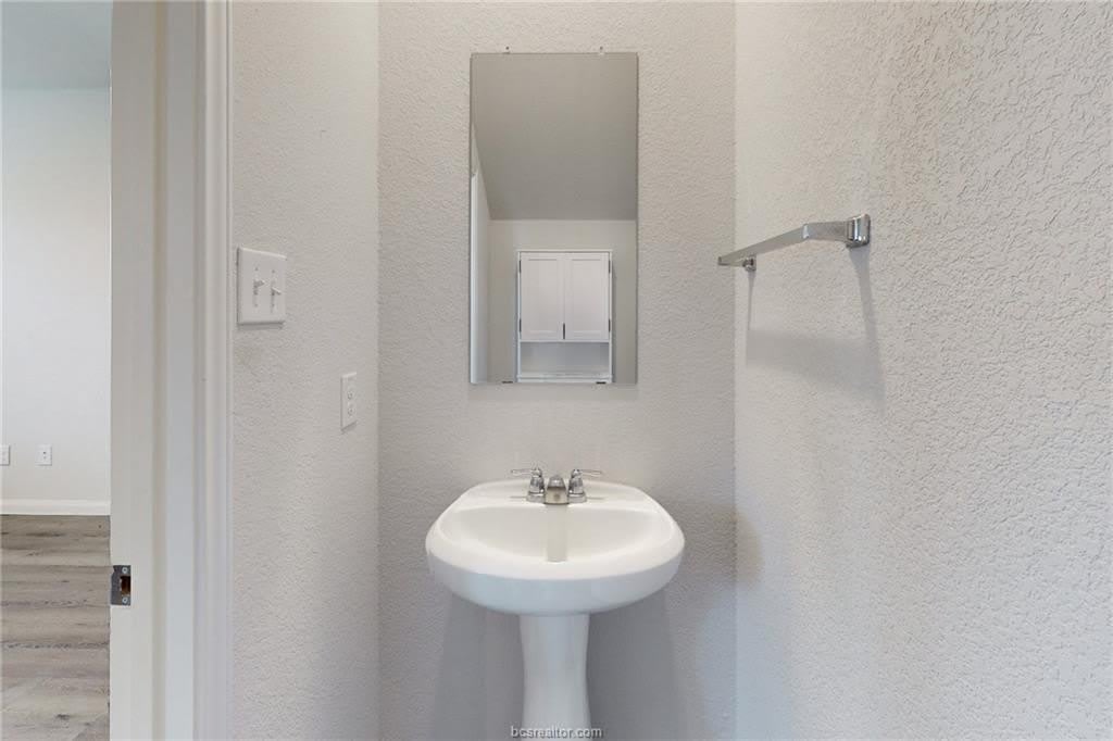 1415 Desire Lane – photo 5