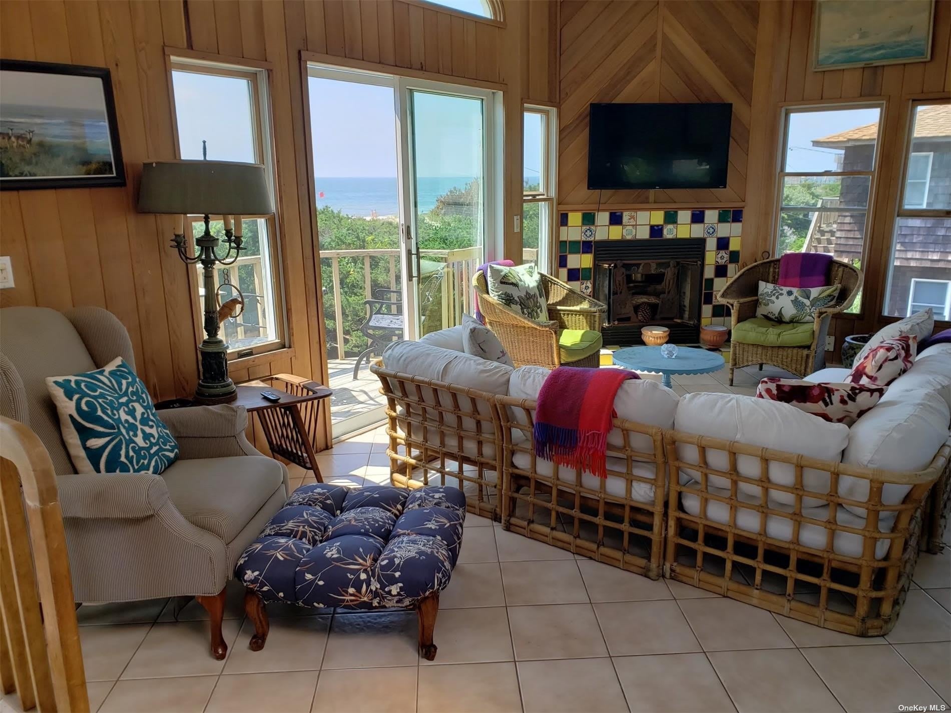 863 Evergreen Walk – photo 1
