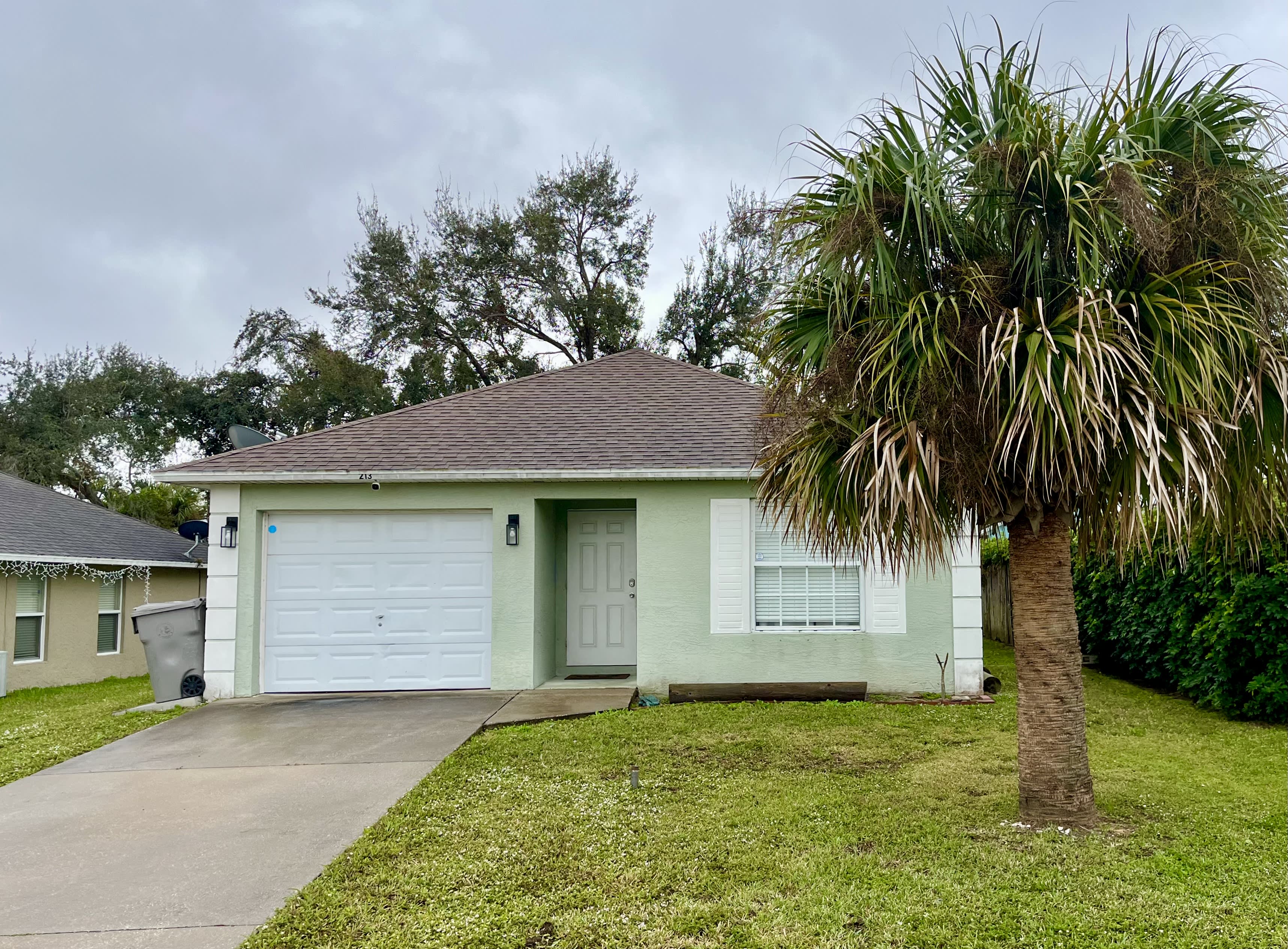 213 13th Street Southwest – photo 1