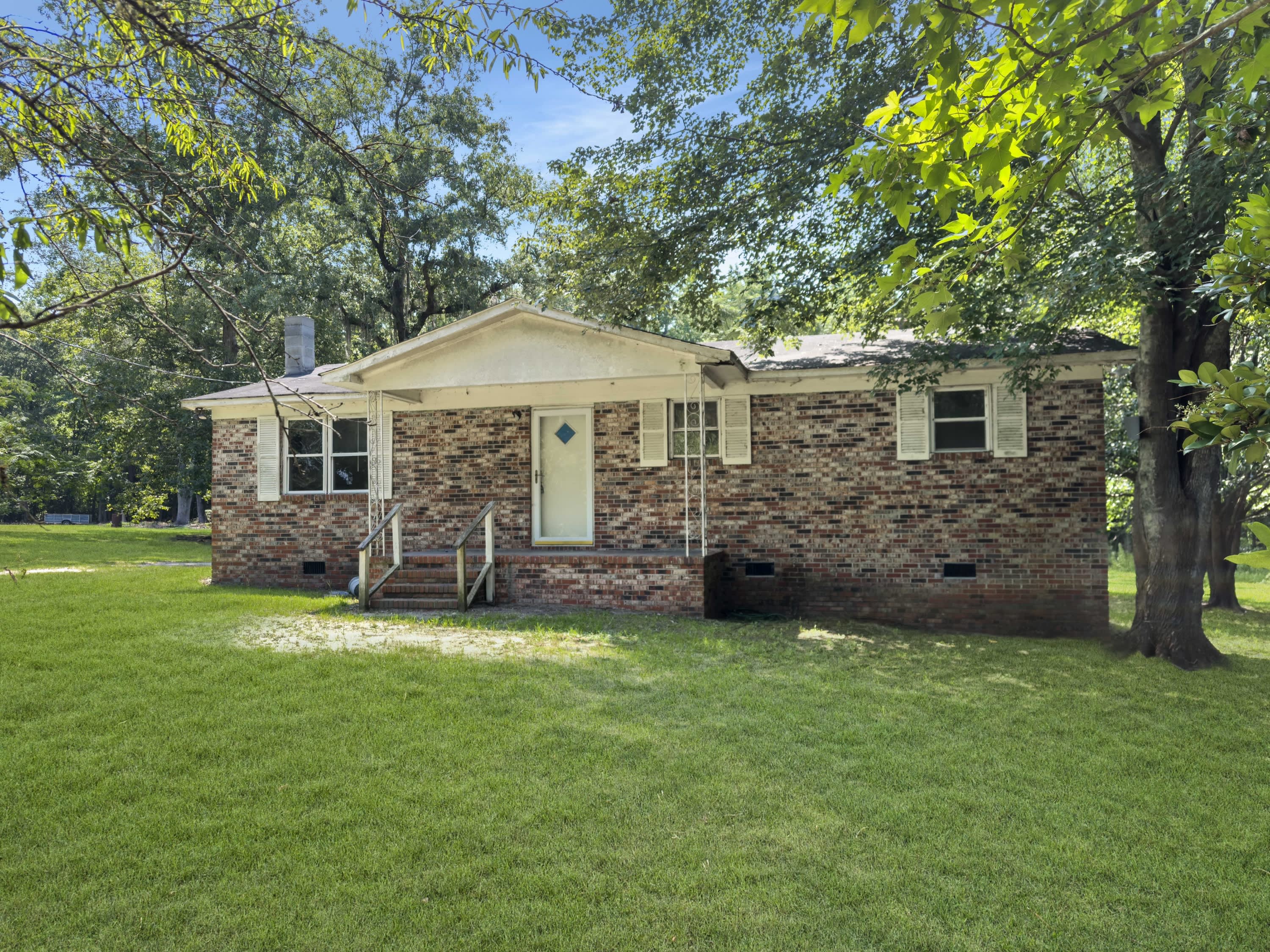 1137 Carter Rd – photo 2