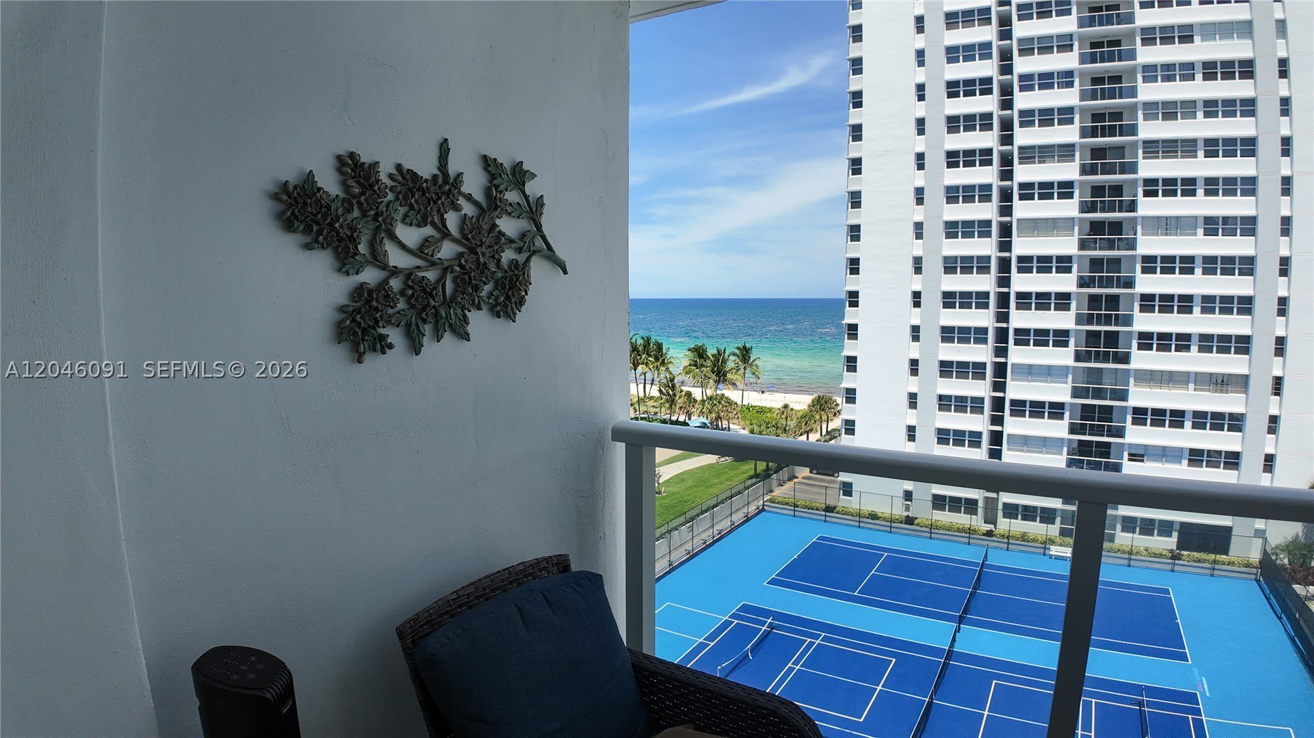 1880 S Ocean Dr – photo 3
