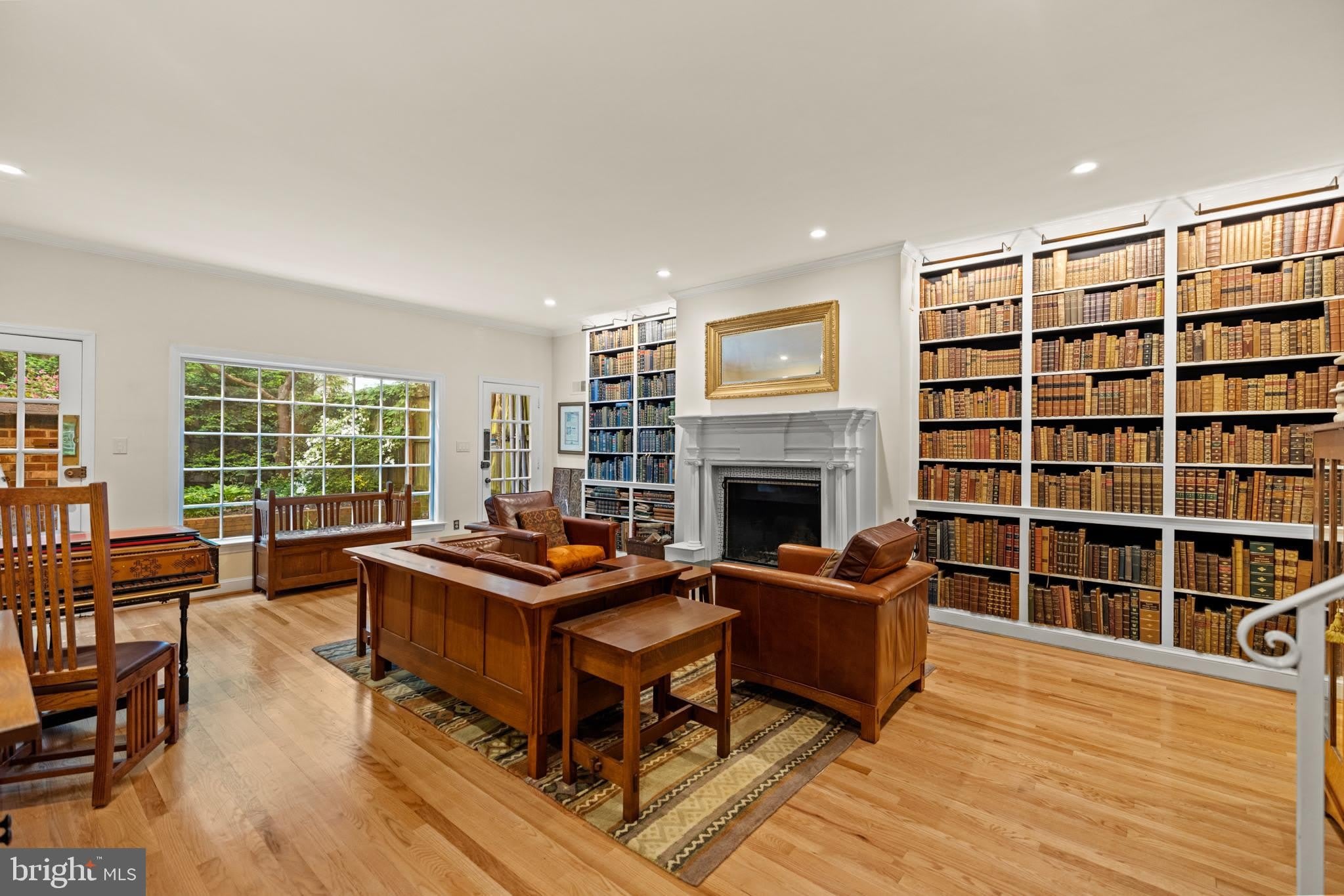 2426 I Street NW – photo 3