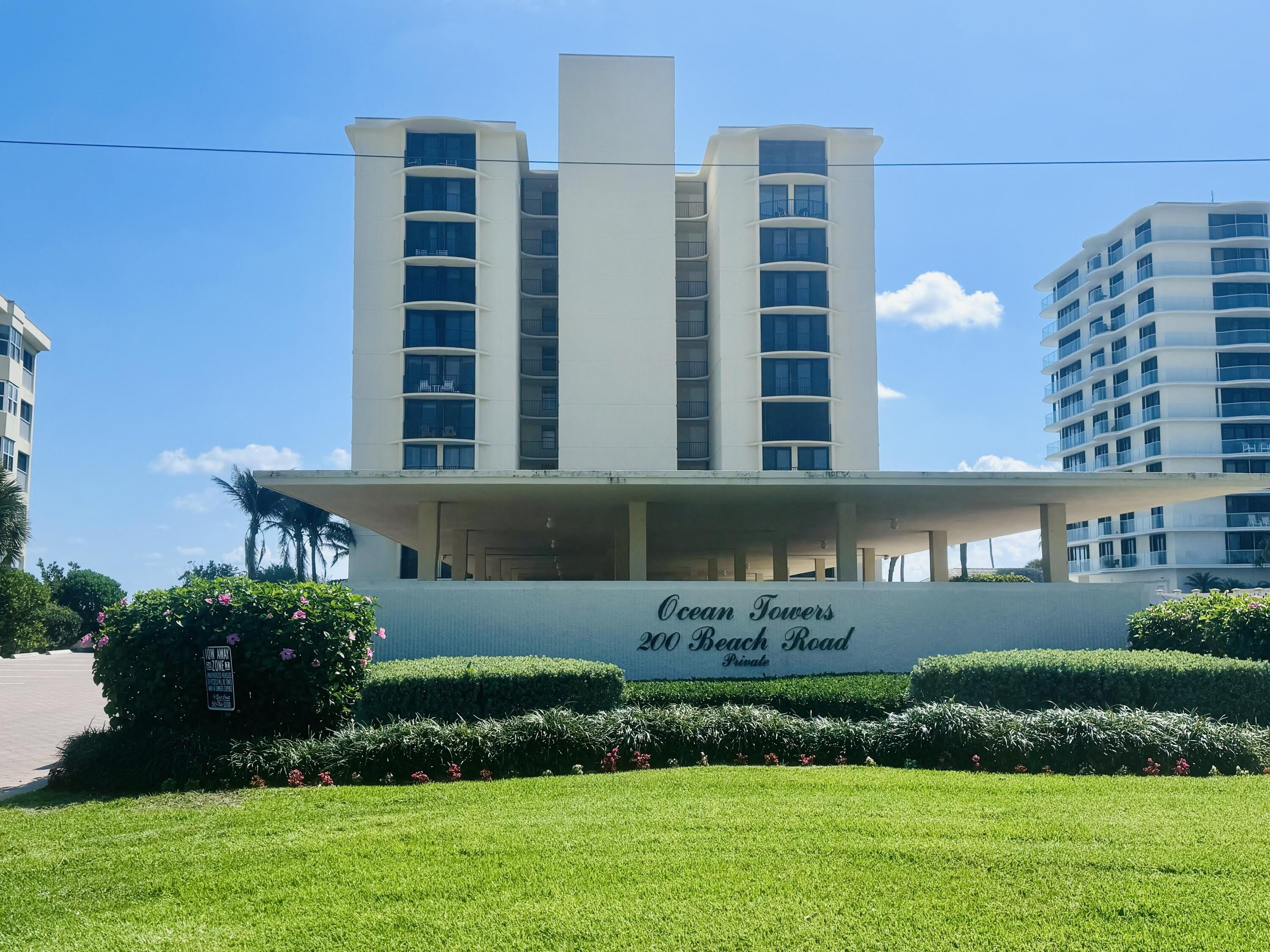 200 S Beach Road – photo 1