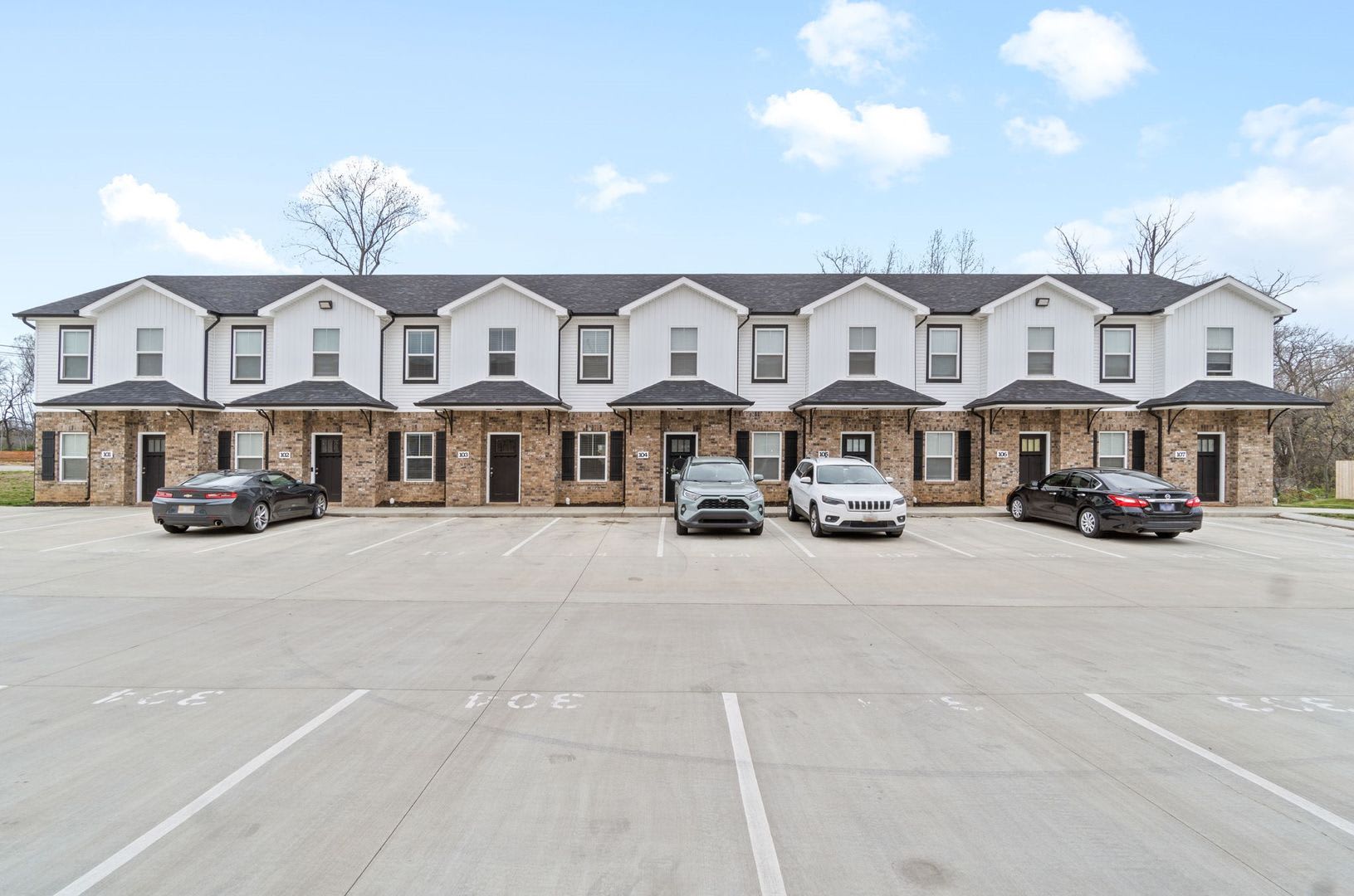 Pet Friendly Three Bedroom – photo 5