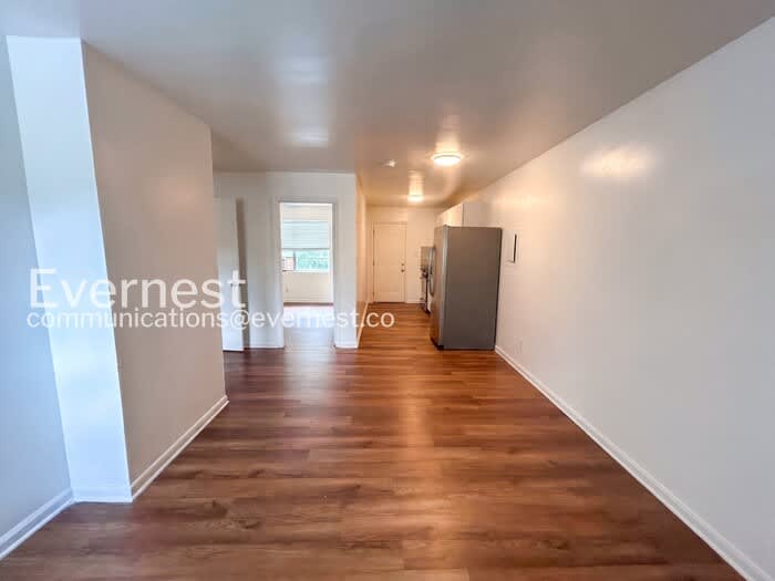 4527 Glade Road – photo 4