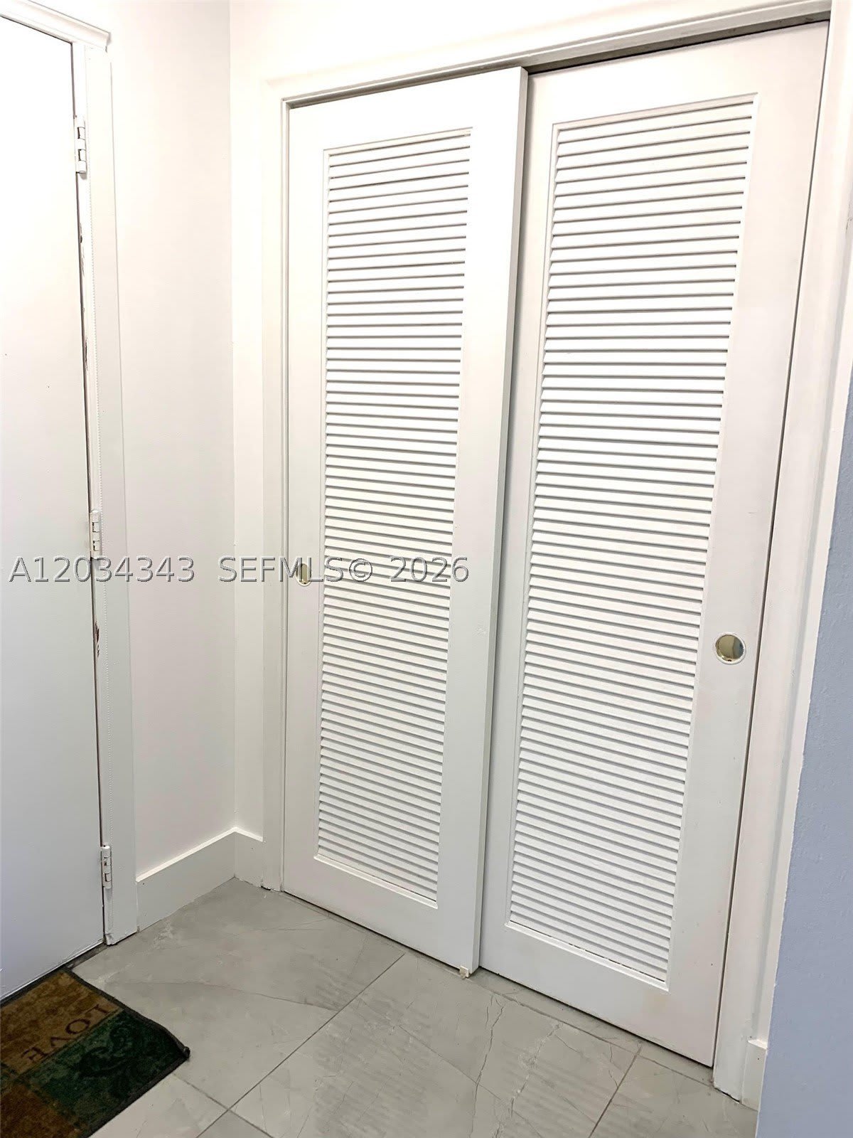 501 Ne 14Th Ave – photo 3