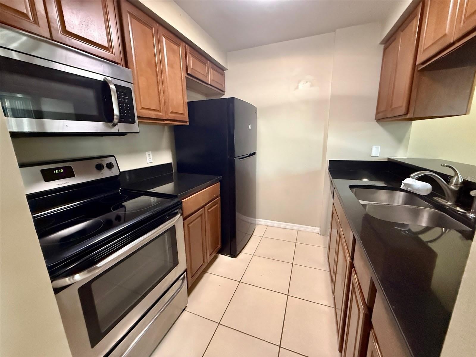 527 S Lincoln Avenue – photo 5