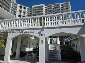 2127 Van Buren St – photo 1