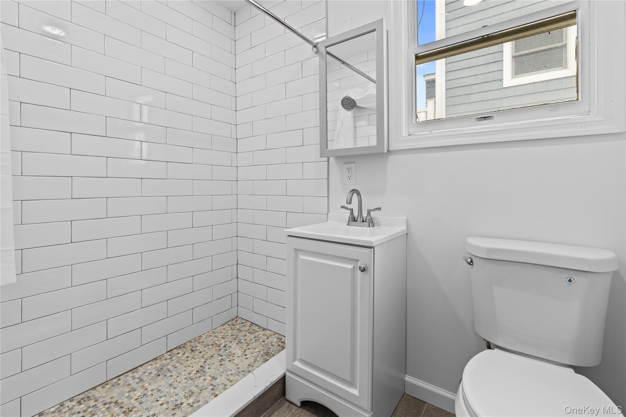 43 Virginia Avenue – photo 3