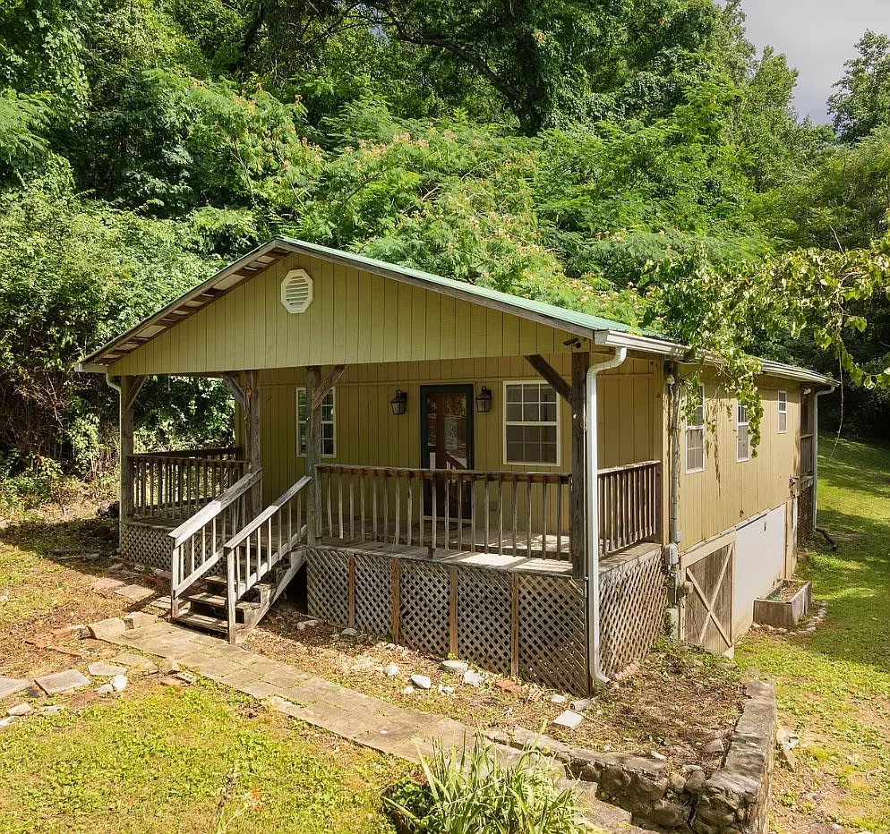 307 Ramona Street – photo 3