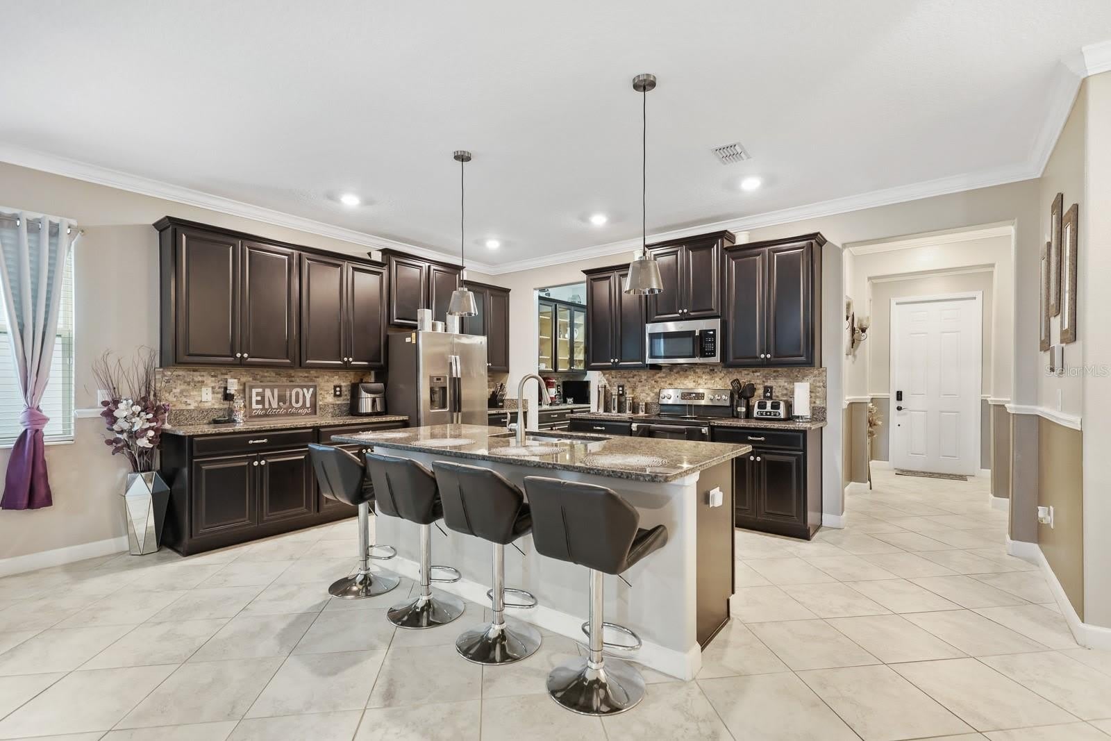 9650 IVORY Drive – photo 4