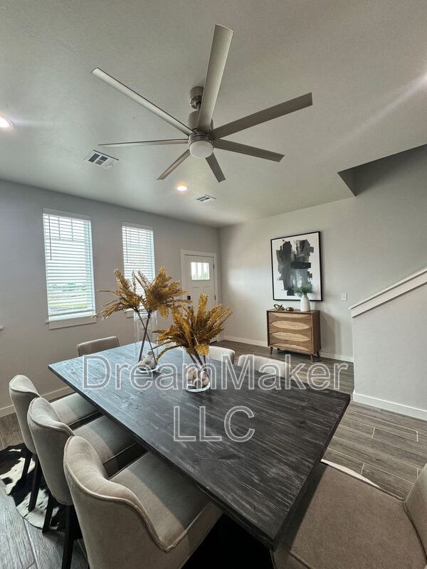 2807 Clifton Terrace – photo 3