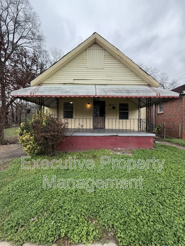 1317 11th Street – photo 1